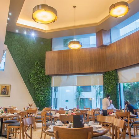 Continental Caribe Bay Hotel Chetumal Restaurant foto