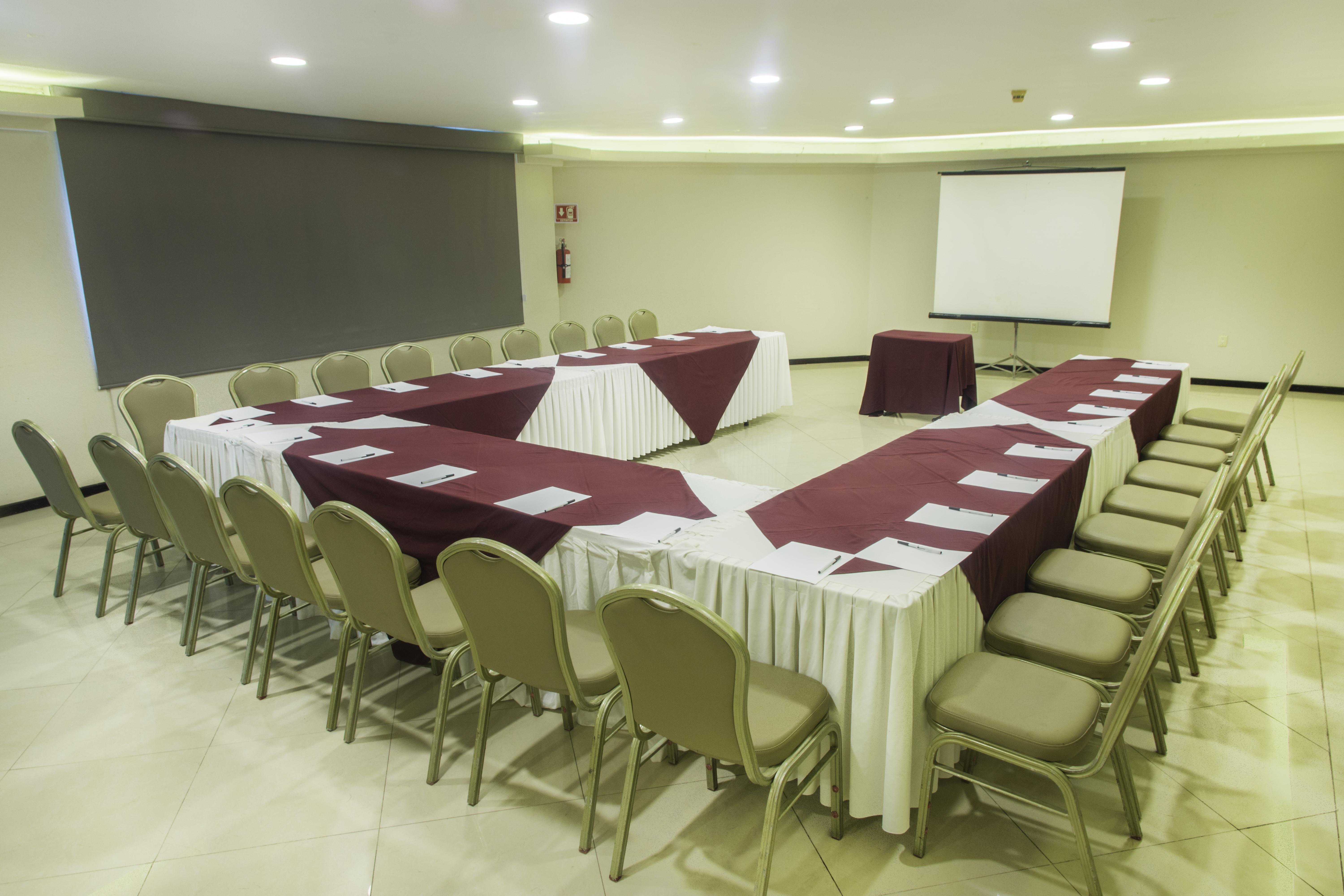 Continental Caribe Bay Hotel Chetumal Buitenkant foto