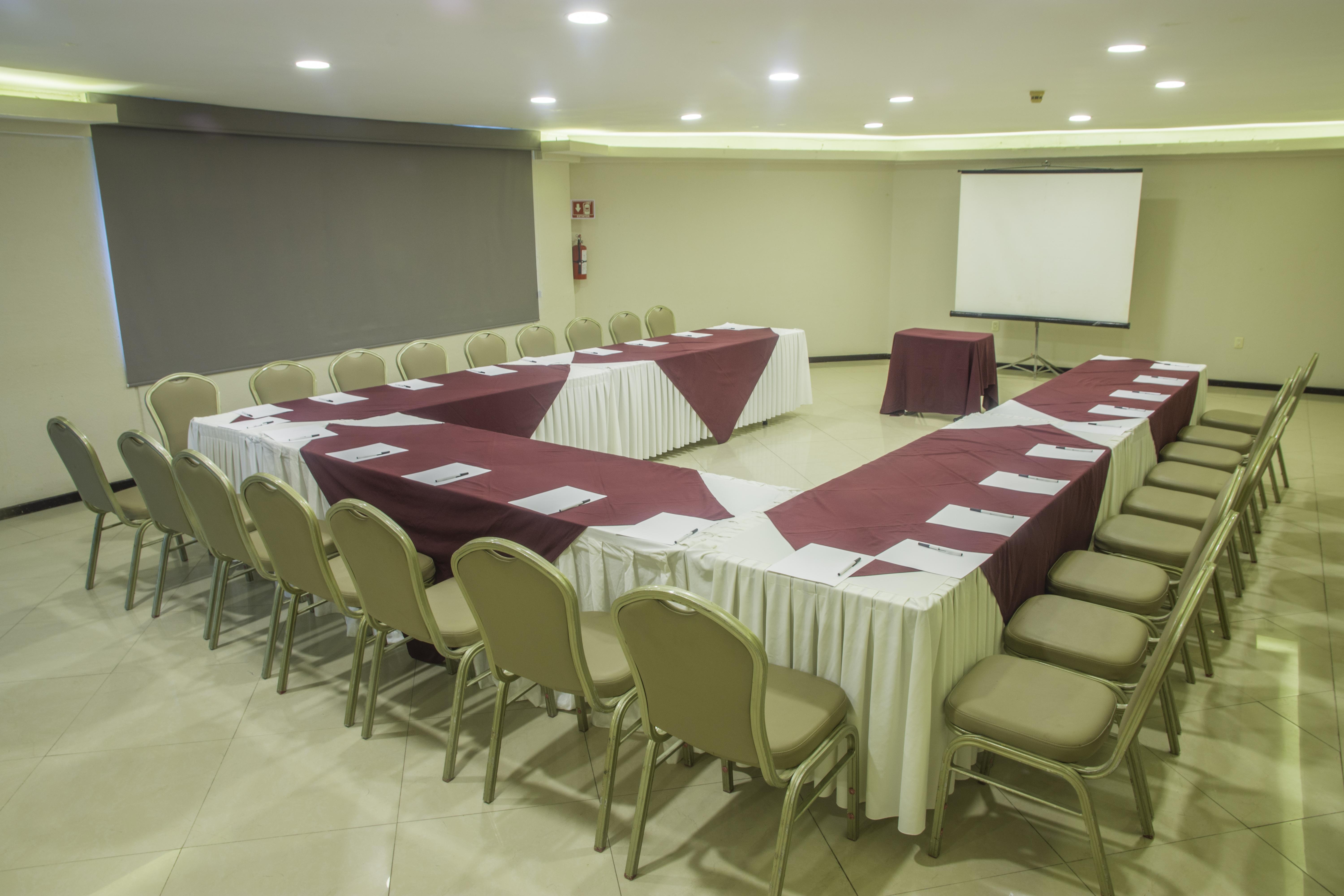Continental Caribe Bay Hotel Chetumal Buitenkant foto