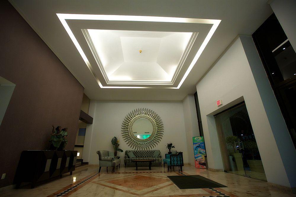 Continental Caribe Bay Hotel Chetumal Buitenkant foto